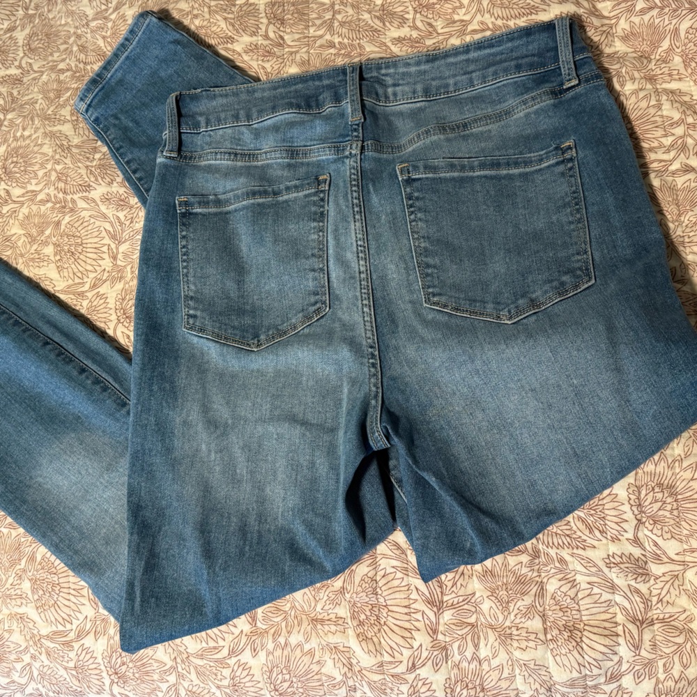 Nine West jegging with button fly - Picture 5 of 6